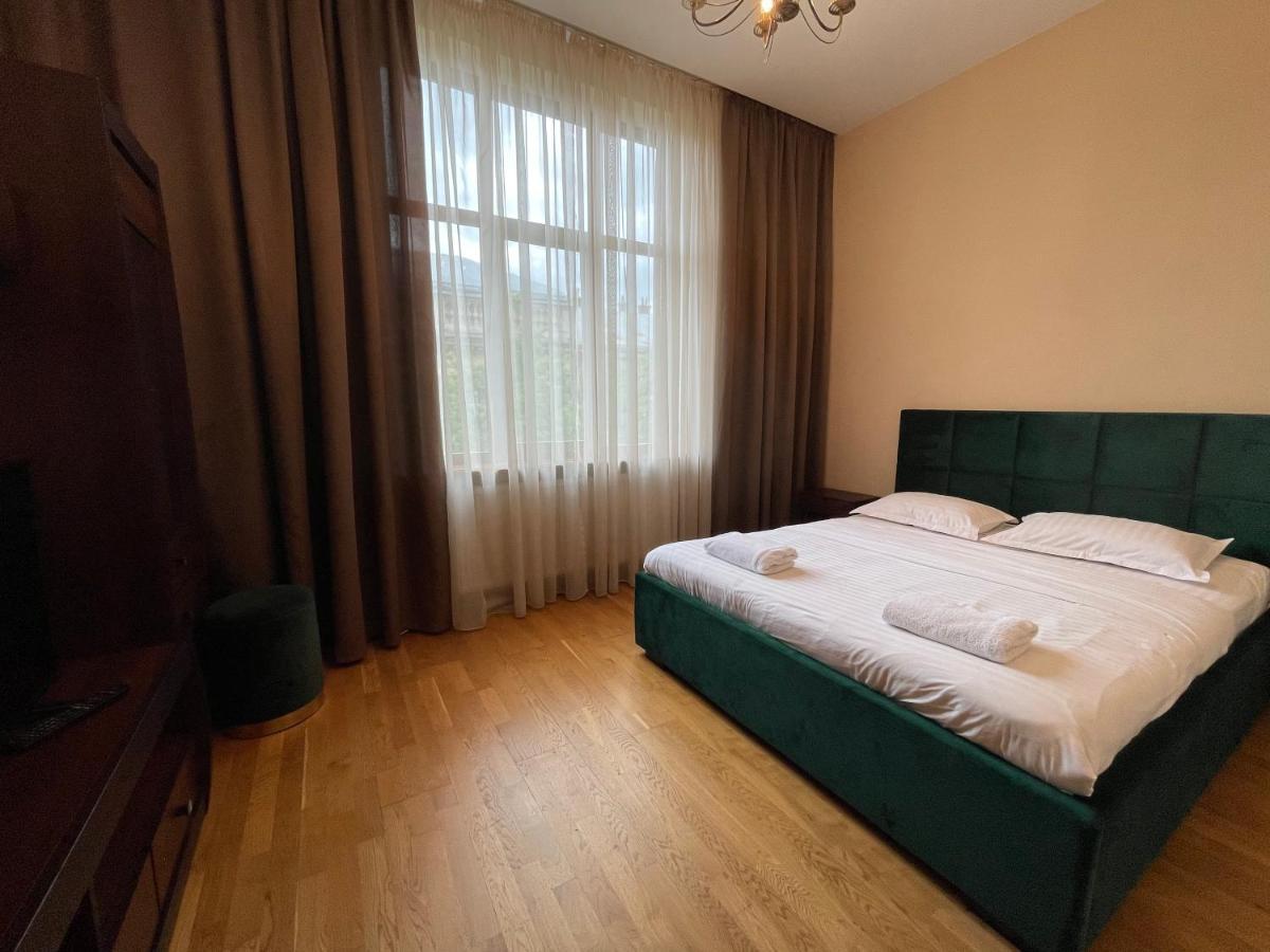 Avangard Qn Romana 26 Apart Lviv Extérieur photo