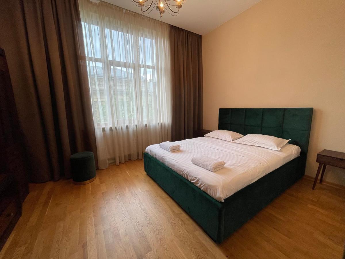 Avangard Qn Romana 26 Apart Lviv Extérieur photo