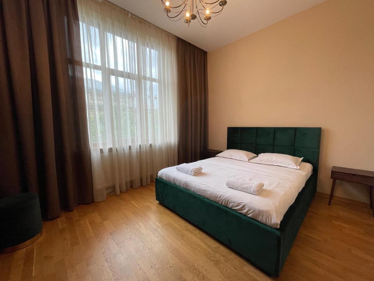 Avangard Qn Romana 26 Apart Lviv Extérieur photo